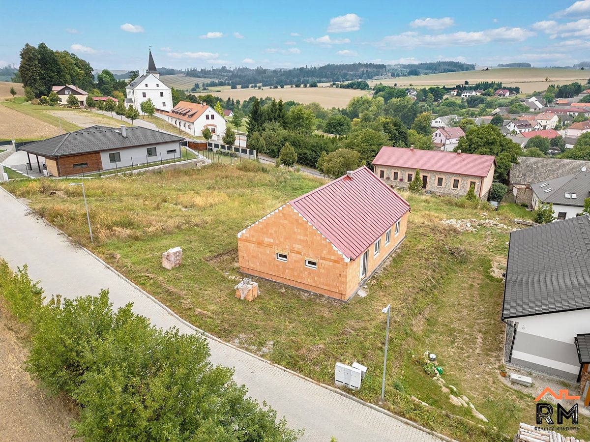 Prodej rodinného domu 117 m², pozemek 1002 m²